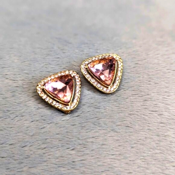 Vintage 90's Pink and Clear Triangle Rhinestone Clip Earrings - Picture 10 of 10